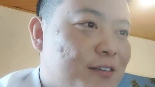 白衣萌妹子TP啪啪，沙发上操口交站立后人大力猛操