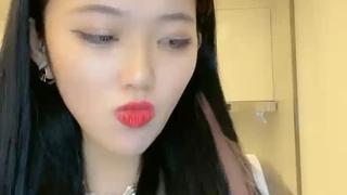 不良执念清除师爆浆淫语内射流出！真想把蛋也塞进骚逼！回味大学时期骚逼小女友