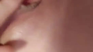 Sex after Netfilx - Shake ass means I'm asking for orgasms !