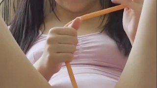 超至近距離でパンチラお触りしながらチ○ポしごか