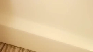 水滴奶清纯OL被干到子宫频频收缩