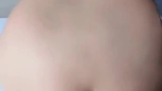 淫水骚逼激情大姐在家被大哥暴力草穴，口交大鸡巴样子好骚，让大哥站着后入爆草还吃骚奶子，无套抽插内射第02集